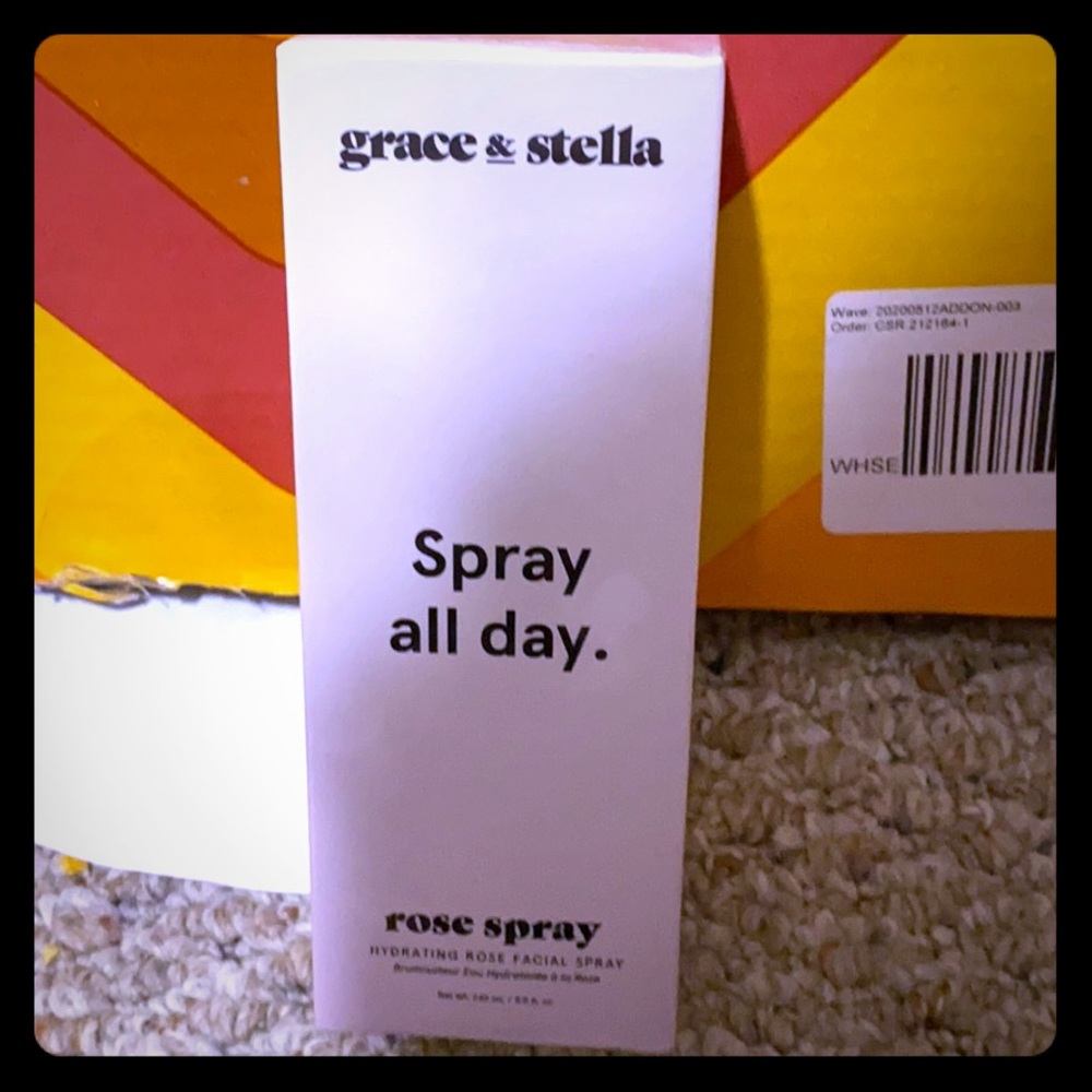 Grace & Stella rose spray